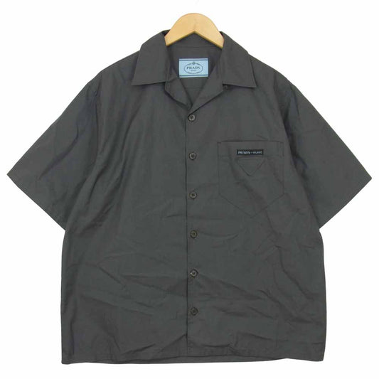 PRADA プラダ UCS339 S211 1W70 国内正規品 ロゴパッチ コットン オープンカラー 半袖 シャツ  グレー系 L【美品】【中古】