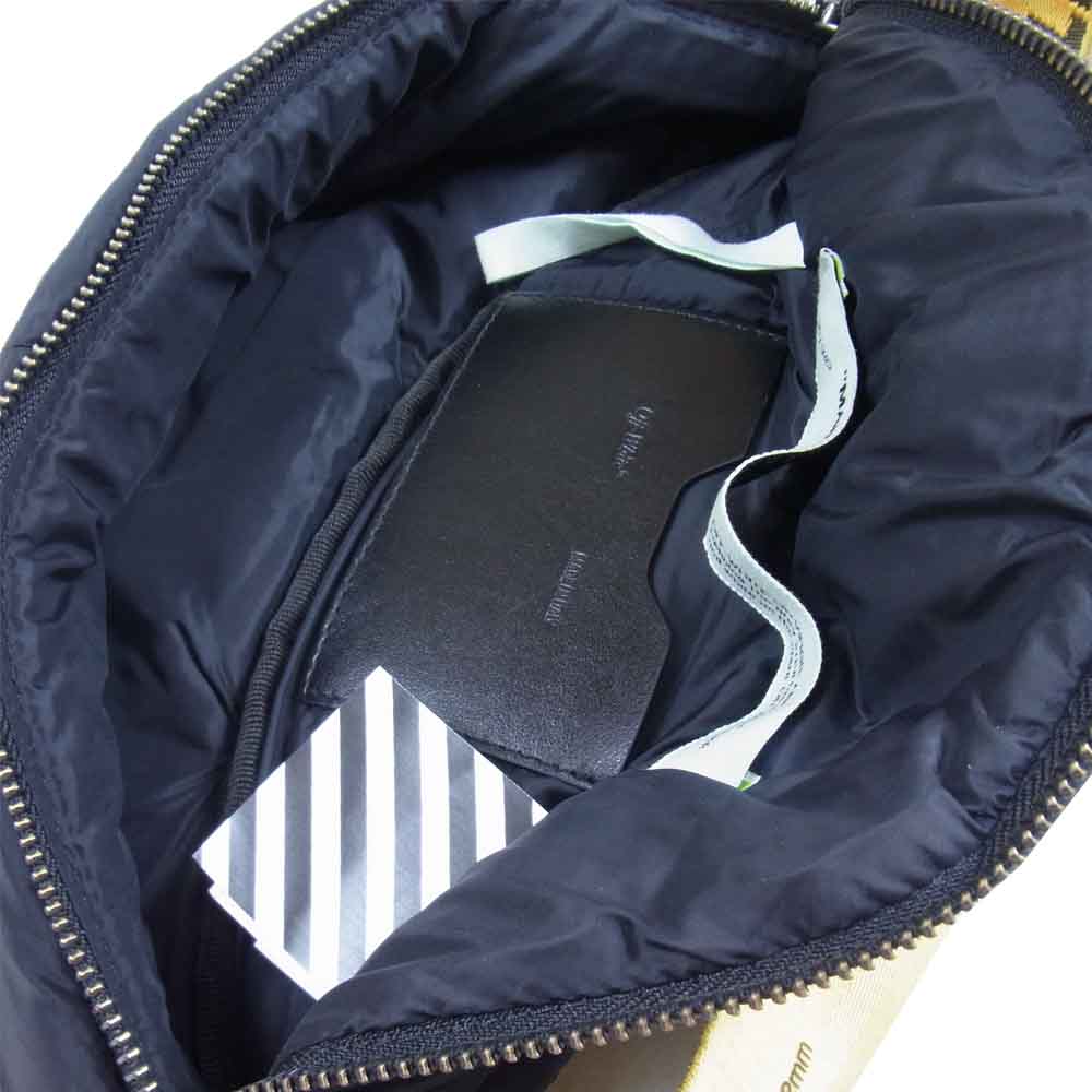 OFF-WHITE オフホワイト OMNA074F19F43002-1000 PUFFY BASIC FANNY PACK パフィ ベーシック ファニー パック ボディバッグ ブラック系 O/S【中古】