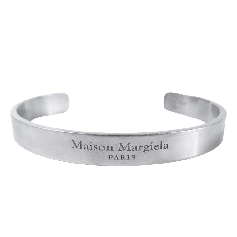 MAISON MARTIN MARGIELA メゾンマルタンマルジェラ SM1UY0027 S12894 カフ ロゴ ブレスレット イタリア製 シルバー系 XS【中古】