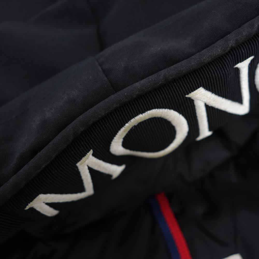 MONCLER モンクレール 国内正規品 MONTCLAR モンクラー フード ダウン ジャケット ブラック系 1【中古】