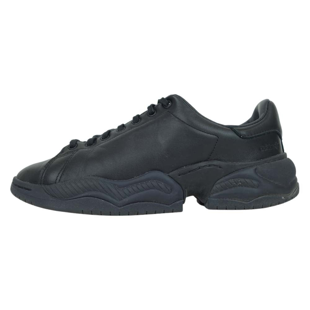 オーエーエムシー EF7553 × adidas アディダス TYPE O-2L スニーカー ブラック系 26.5【中古】
