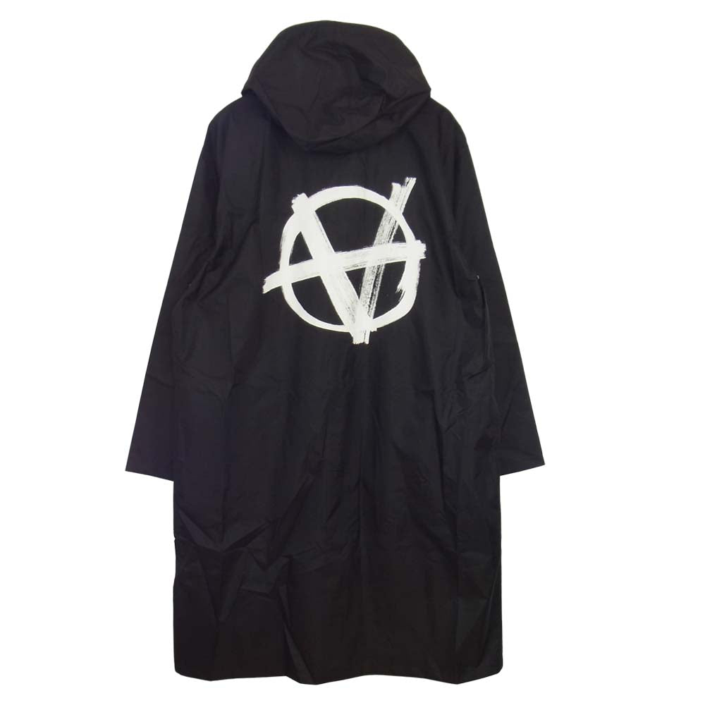 VETEMENTS ヴェトモン 19AW UAH20JA816 Anarchy Raincoat アナーキー ロゴ フーデッド レインコート ブラック系 サイズ表記無【新古品】【未使用】【中古】