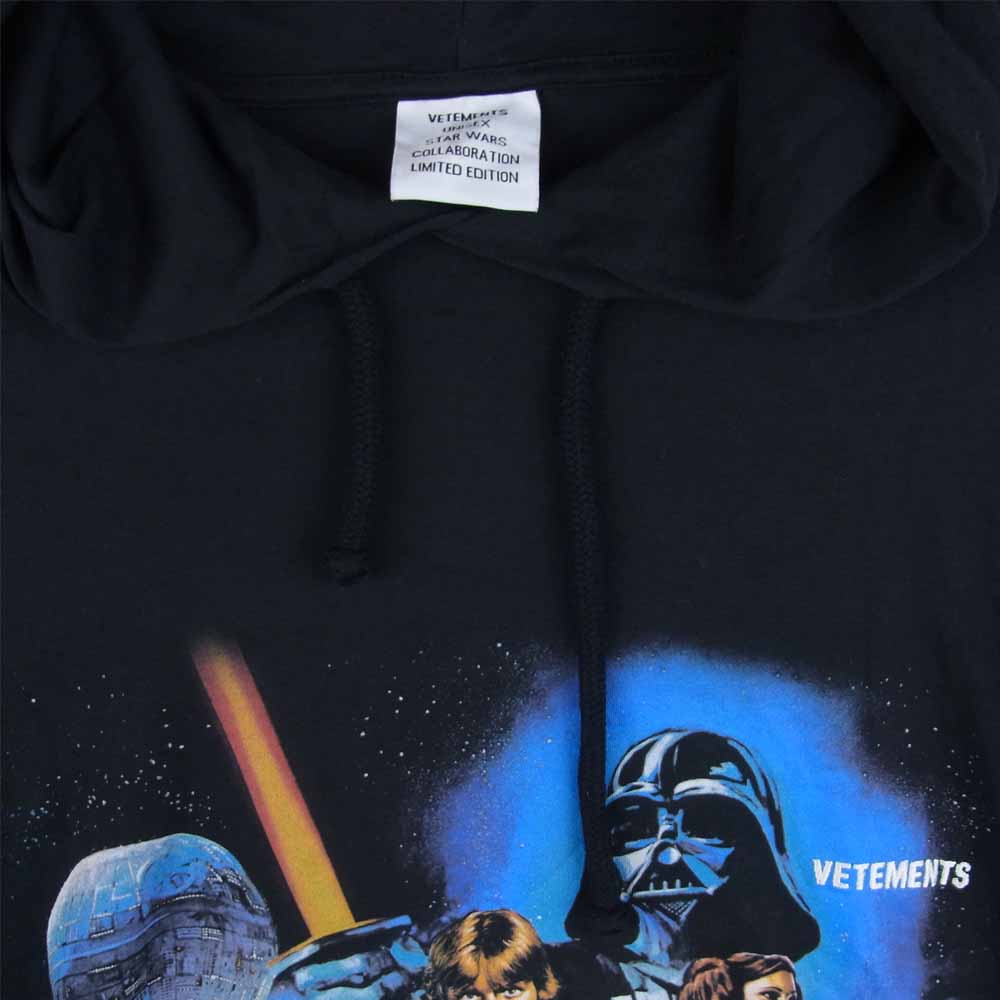 VETEMENTS ヴェトモン 20AW USW21LS018 MOVIE POSTER 1 HOODED LONGSLEEVE カットソー フーディ パーカー ブラック系 XL【新古品】【未使用】【中古】