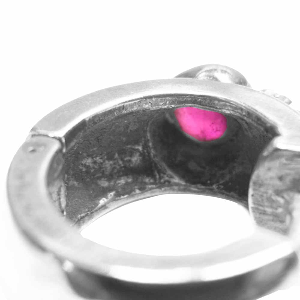 レザーズ&トレジャーズ シルバー ルビー セイクリッド ハート ピアス レザーズ&トレジャーズ シルバー ルビー セイクリッド ハート ピアス