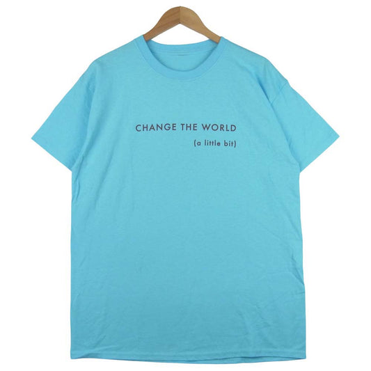 ティーアールサスペンション CHANGE THE WORLD (a little bit) 半袖 Tシャツ ライトブルー系【中古】