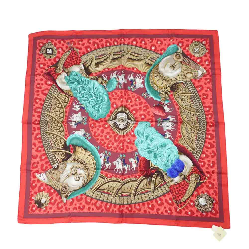 HERMES エルメス CASQUES et PLUMETS カレ 90 表情のない金兜 チーフ スカーフ レッド系 90cm【新古品】【未使用】【中古】