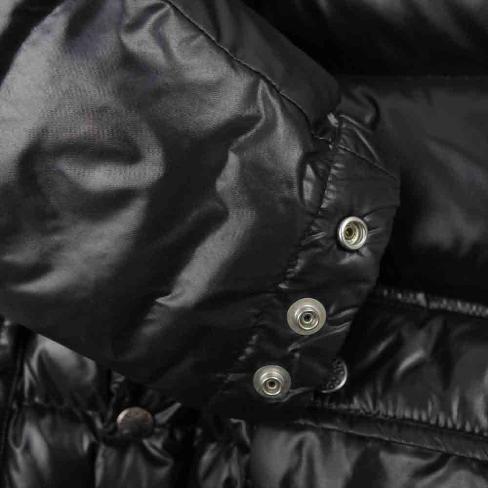A BATHING APE アベイシングエイプ ナイロン ダウン ジャケット ブラック系 XL【中古】