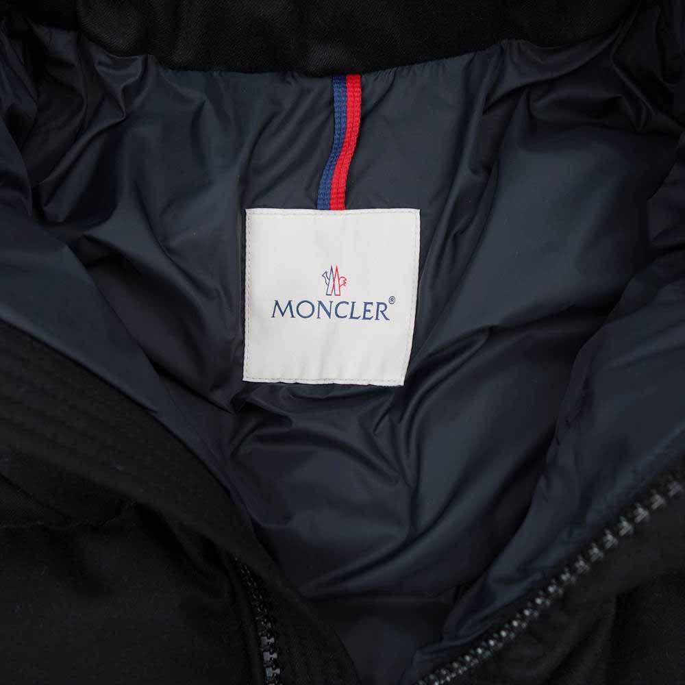 MONCLER モンクレール 国内正規品 MONTGENEVRE モンジュネーブル ダウン ジャケット ブラック系 2【美品】【中古】