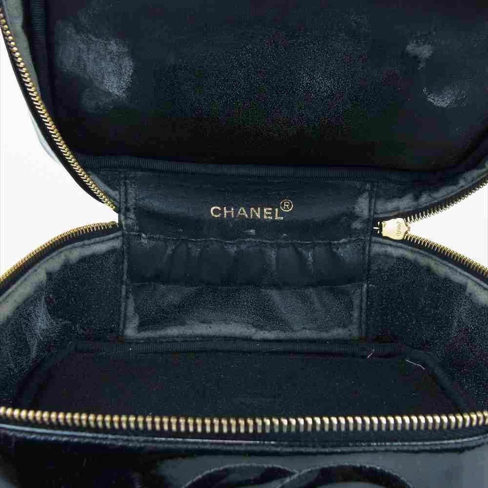 CHANEL シャネル CC ココマーク エナメル バニティ バッグ ブラック系【中古】