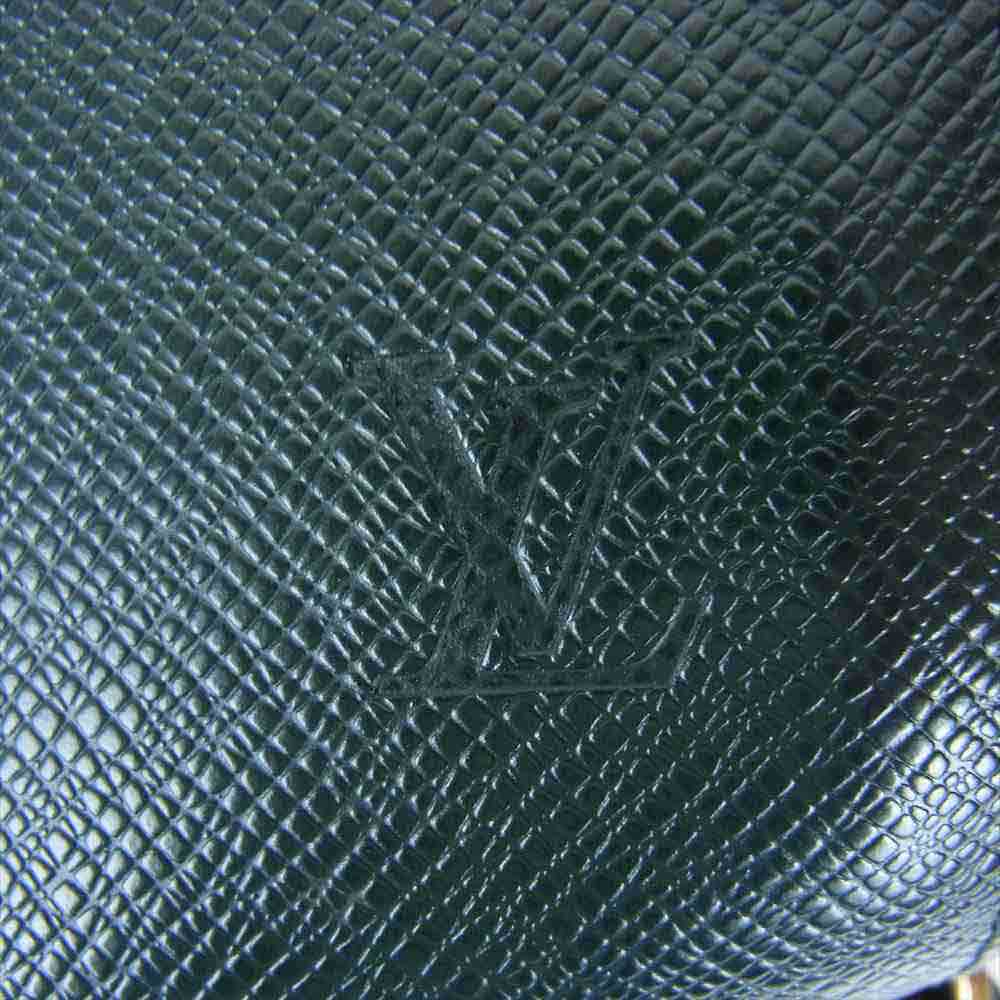 LOUIS VUITTON ルイ・ヴィトン M30182 タイガ バイカル セカンドバッグ グリーン系【中古】