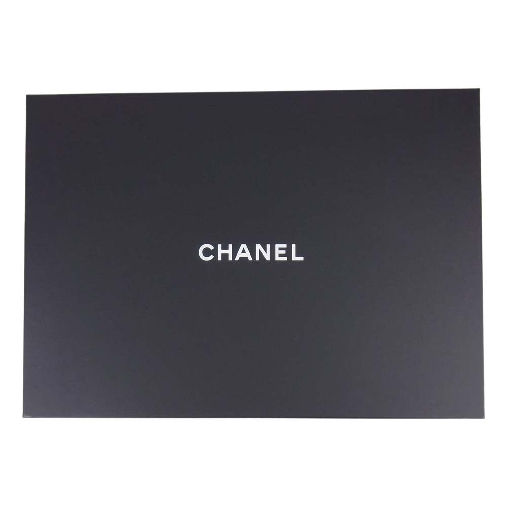CHANEL シャネル 26502789 キャビアスキン マトラッセ ココマーク キルティング ドキュメントケース クラッチバッグ シルバー金具 シール有 ブラック系【美品】【中古】