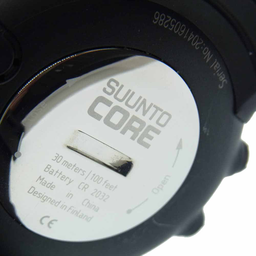 SUUNTO スント SS014279010 CORE コア オールブラック 腕時計 ウォッチ ブラック系【新古品】【未使用】【中古】