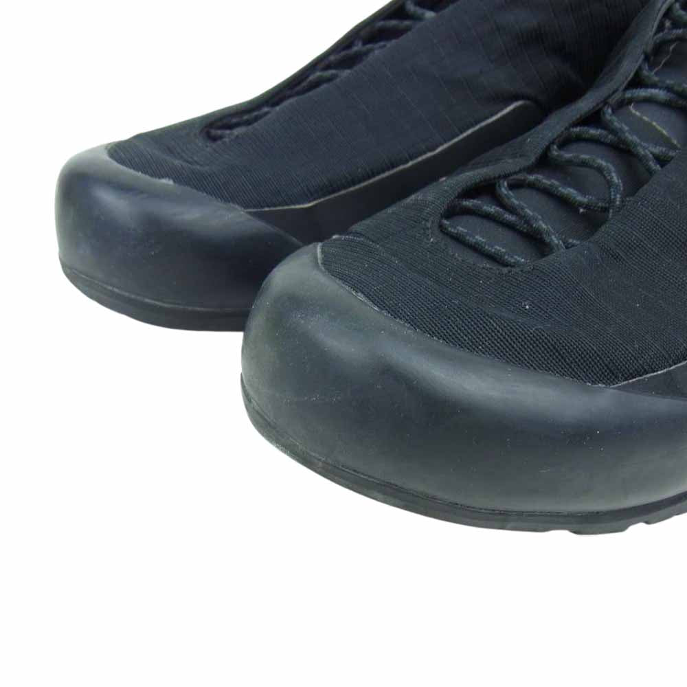 ARC'TERYX アークテリクス 22245 コンシール FL ゴアテックス シューズ トレッキング シューズ ブラック系 27.0【中古】