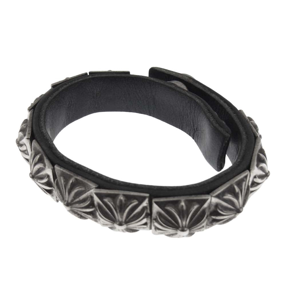 CHROME HEARTS クロムハーツ（原本無） ゼロ ピラミッド スタッズ レザー ブレスレット シルバー系 ブラック系【中古】