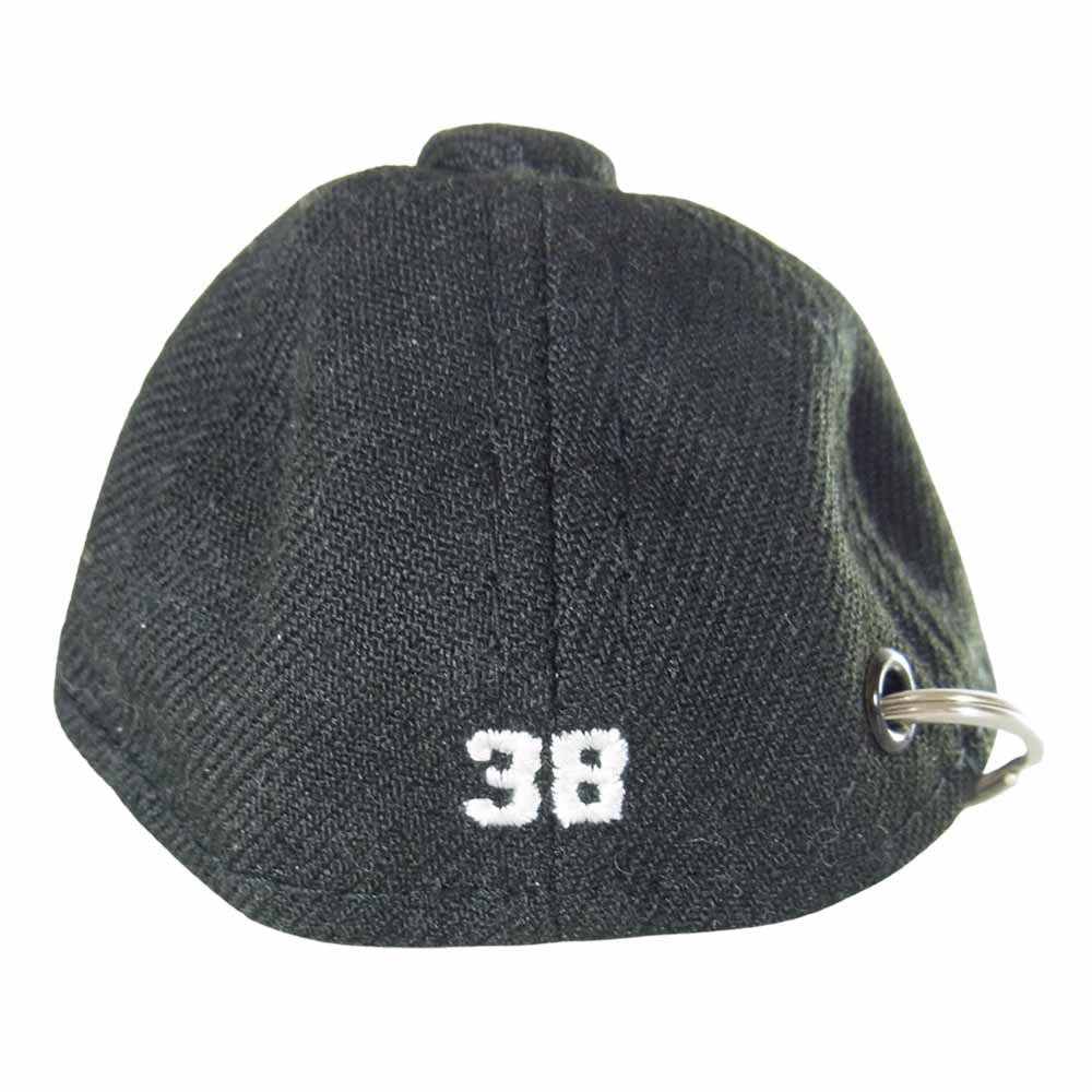 GOD SELECTION XXX ゴッドセレクション × New Era  ニューエラ KEY CHAIN キーチェイン キーホルダー ブラック系【極上美品】【中古】
