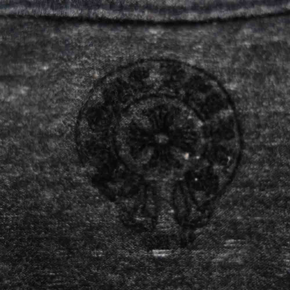 CHROME HEARTS クロムハーツ（原本無） 国内正規品 CHプラス バックプリント メランジ Vネック カットソー 半袖 ダークグレー系 M【中古】