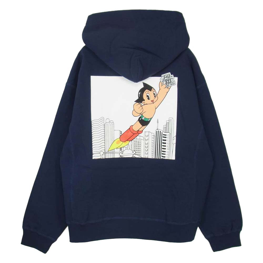 ブラックアイパッチ BEPFW20EI18 FLYING OG LABEL HOODIE 鉄腕アトム ラベル フーディー パーカー ネイビー系 M【新古品】【未使用】【中古】