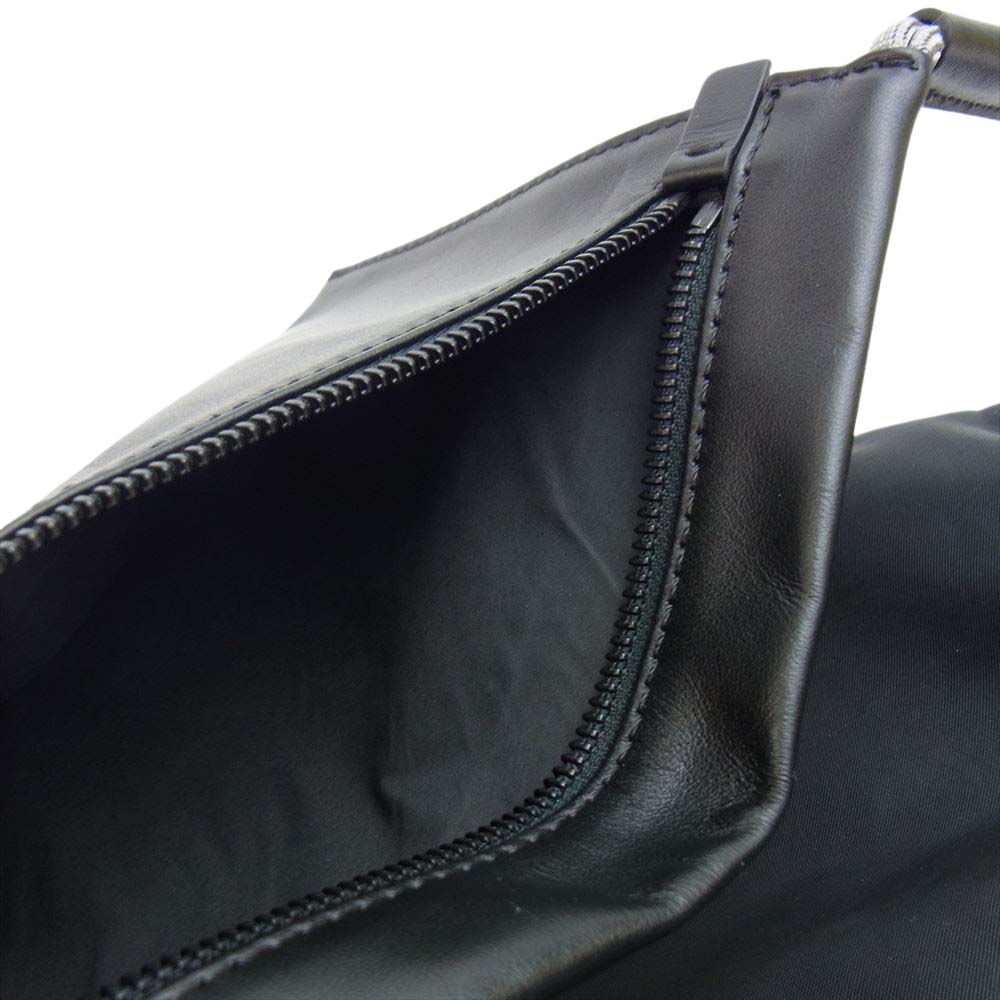 MAISON MARGIELA メゾンマルジェラ P0924 ドローストリング リュック ブラック系【中古】