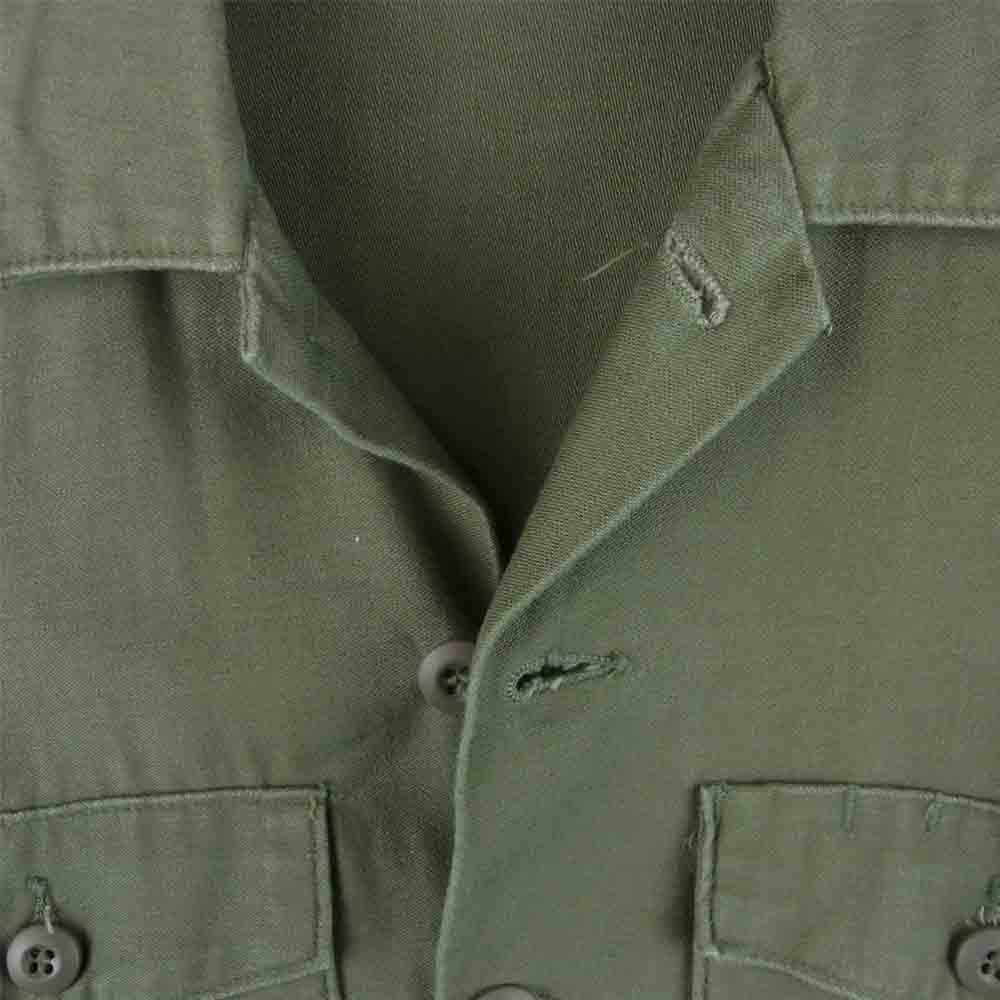 ヴィンテージ US.ARMY SATEEN UTILITY SHIRT 1976'S NOS サテン ユーティリティ シャツ ジャケット カーキ系 14.5【中古】