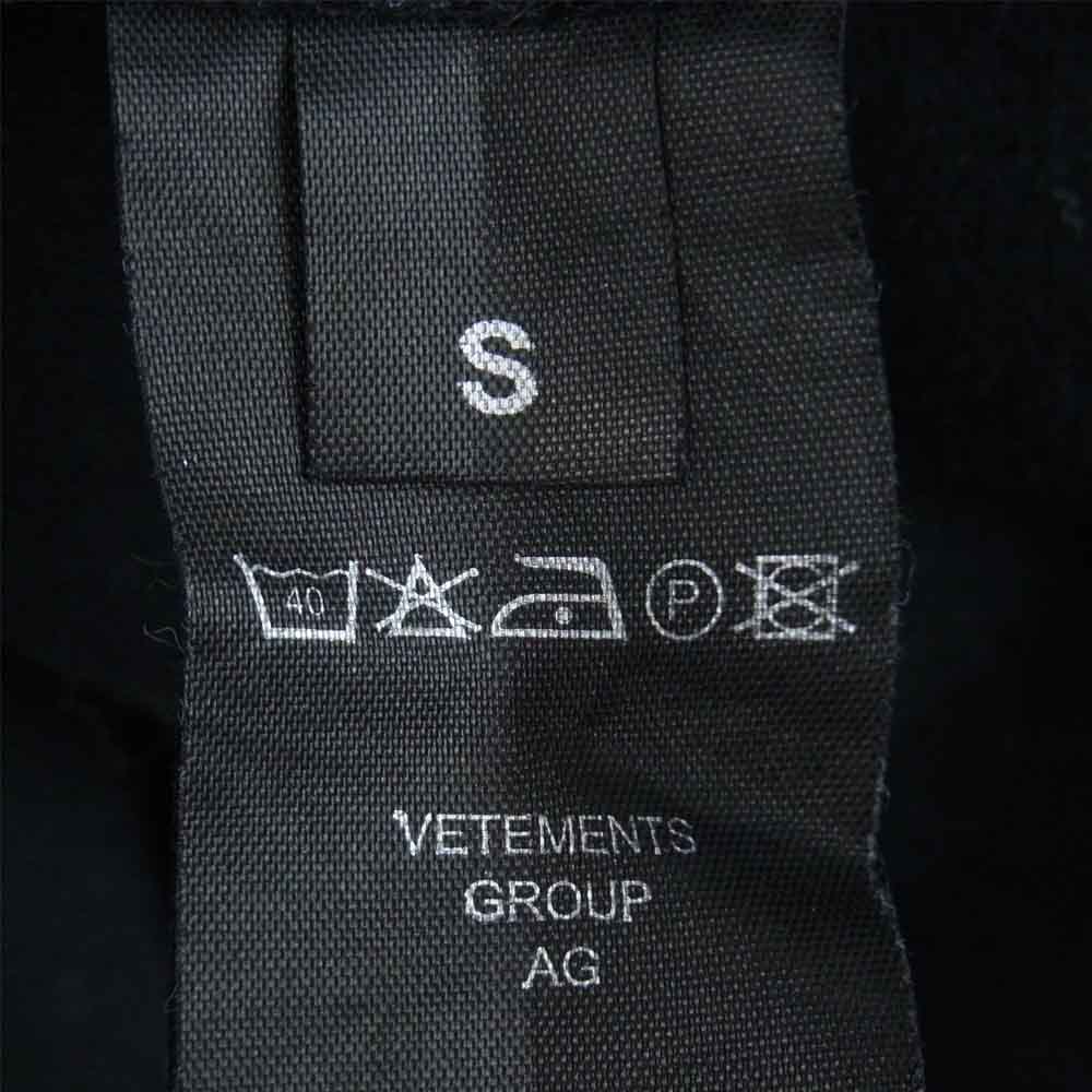 VETEMENTS ヴェトモン Love Me Too Death L/S TEE バックプリント 長袖 Tシャツ コットン ブラック系 S【中古】