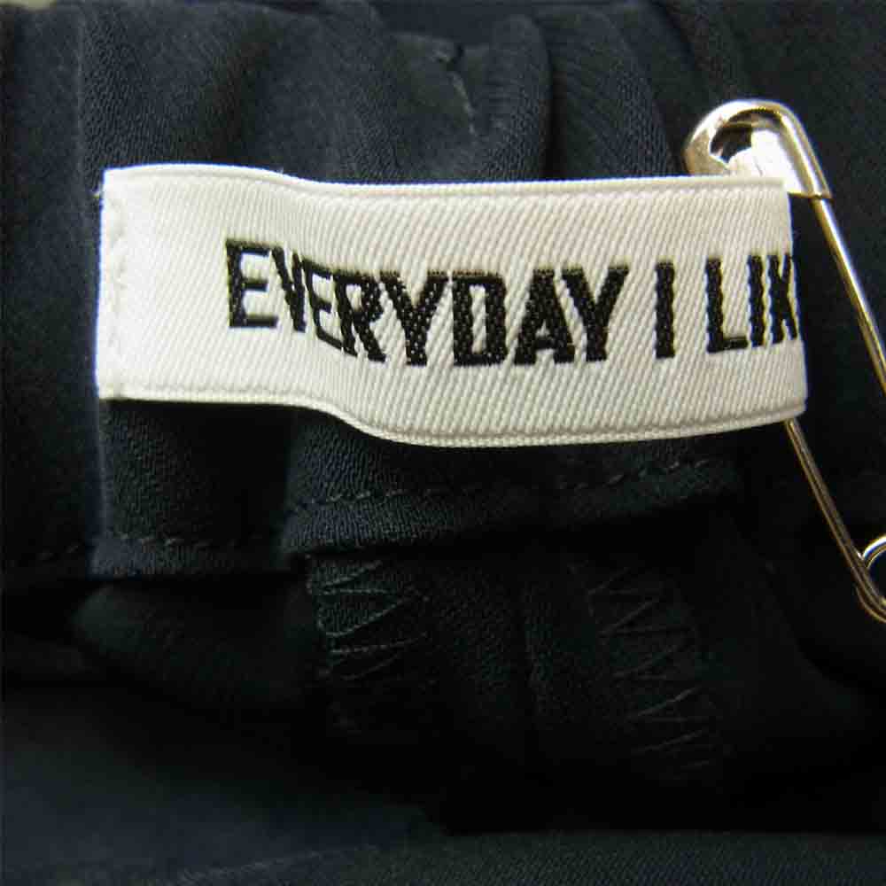 Deuxieme Classe ドゥーズィエムクラス 20030500826030 イージー フレア パンツ ネイビー系 34【新古品】【未使用】【中古】