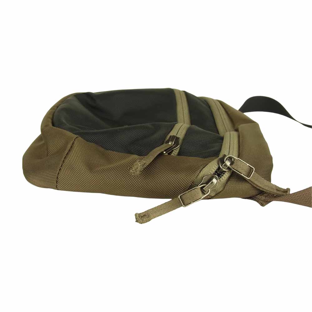 ARC'TERYX アークテリクス MAKA 2 ボディバッグ ショルダーバッグ カーキ系【極上美品】【中古】