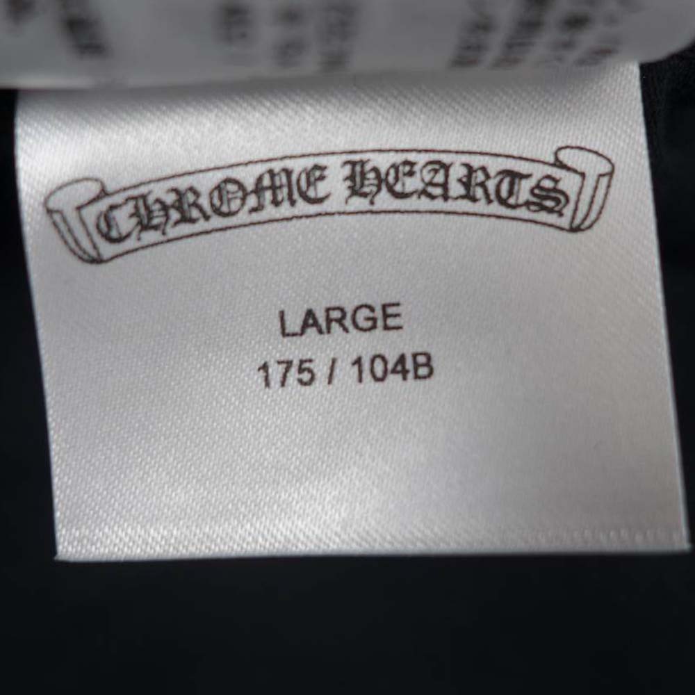 CHROME HEARTS クロムハーツ（原本無） スクロールラベル プリント 胸ポケット Tシャツ ブラック系 L【中古】