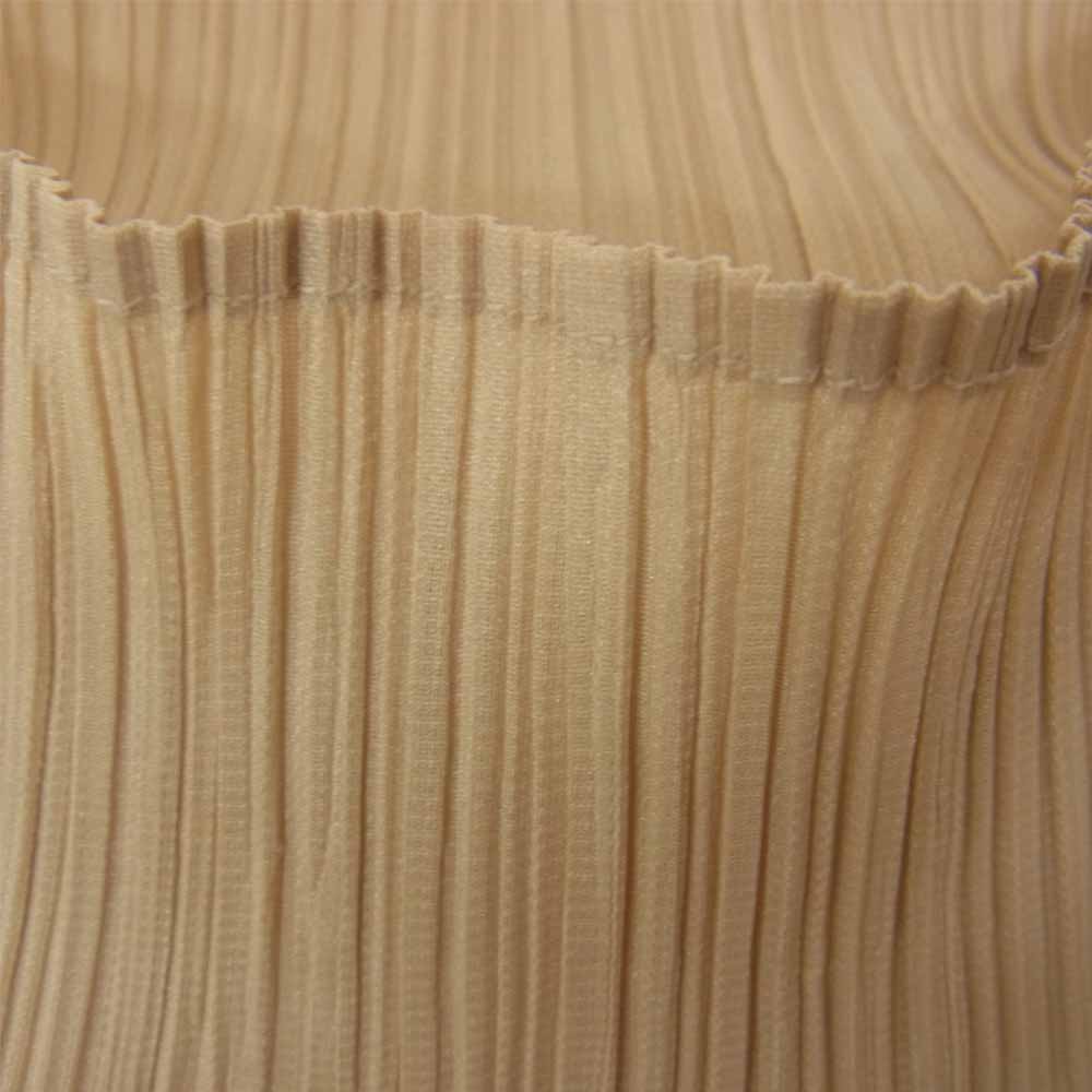 PLEATS PLEASE プリーツプリーズ イッセイミヤケ ISSEY MIYAKE イッセイミヤケ PP04-JK604 プリーツ加工 ハイネック カットソー ベージュ系 ベージュ系 3【美品】【中古】