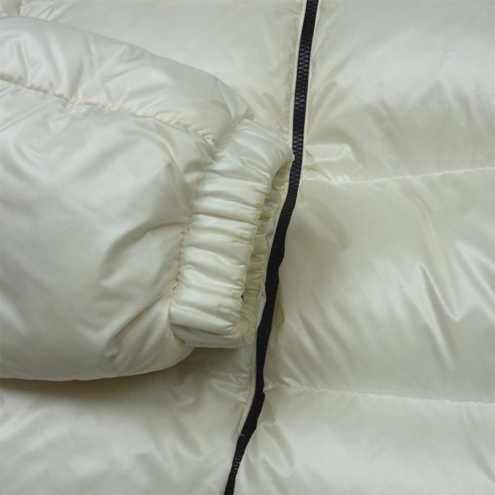 MONCLER モンクレール BERRE ベール ダウン ジャケット ナイロン モルドバ共和国製 ホワイト系 1【中古】