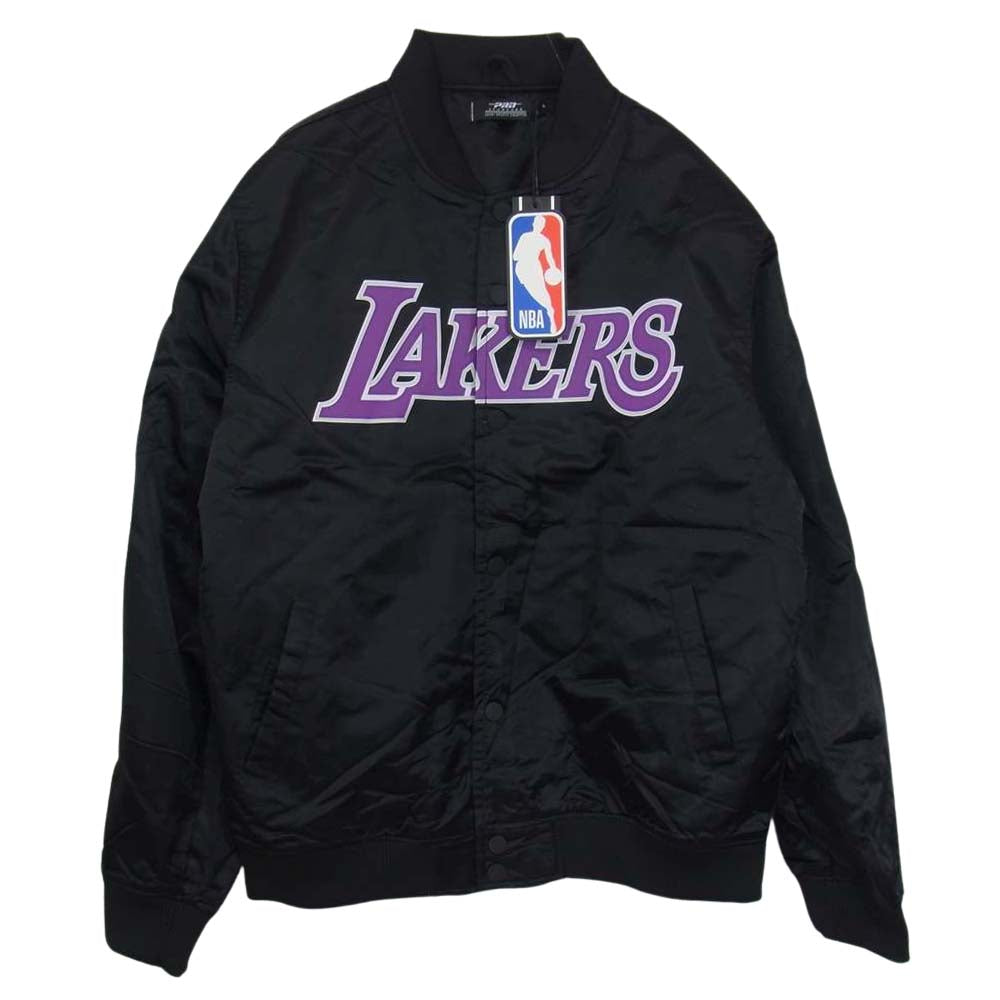 エヌビーエー Los Angeles Lakers Big Logo World Series Satin Jacket ロサンゼルス レイカーズ ビッグロゴ ワールドシリーズ サテン ブルゾン ジャケット ブラック系 パープル系 L【新古品】【未使用】【中古】