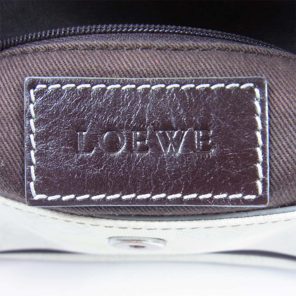 LOEWE ロエベ アナグラム ショルダーバッグ ショルダー バッグ オフホワイト系【中古】
