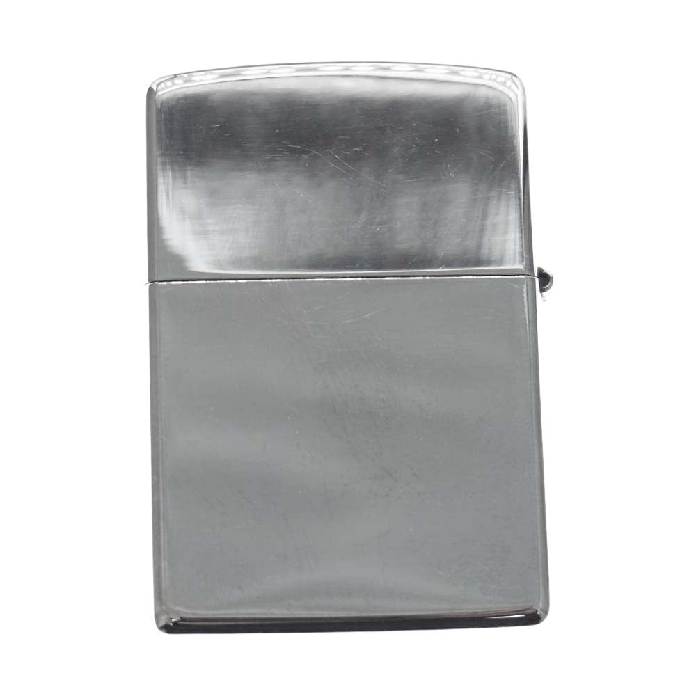 TRAVIS WALKER トラヴィスワーカー ギャランティカード付属 ジッポ ZIPPO シルバー系【中古】