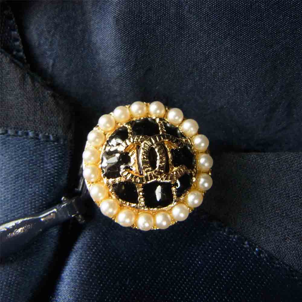 CHANEL シャネル ココマーク 07P シルク マトラッセボタン カメリア ワンピース ネイビー系 36【中古】