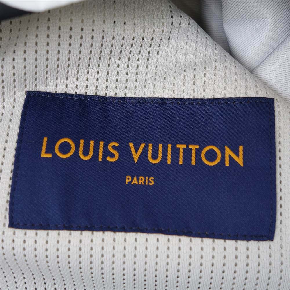 LOUIS VUITTON ルイ・ヴィトン 1A98AR 国内正規品 ボンデッド グラフィック シェル ジャケット ホワイト系 ブラック系 52【美品】【中古】