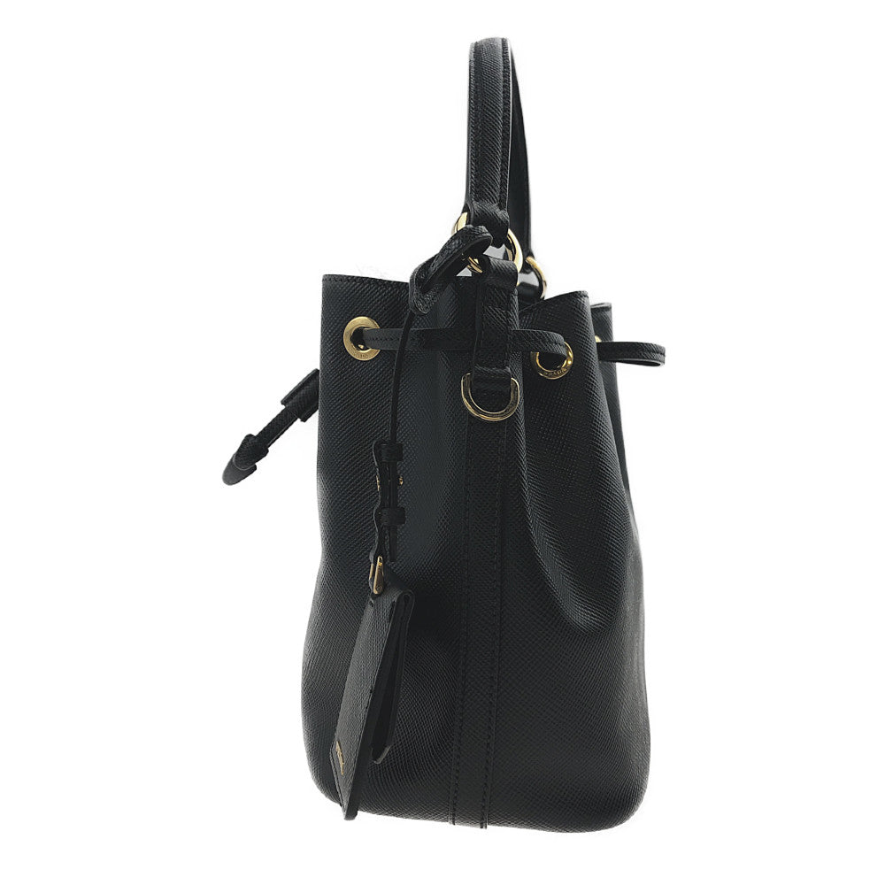 PRADA プラダ 1BE032 サフィアーノ レザー 巾着 ロゴ 2way バケット ハンド ショルダー バッグ ブラック系【中古】