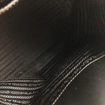 PRADA プラダ 1BE032 サフィアーノ レザー 巾着 ロゴ 2way バケット ハンド ショルダー バッグ ブラック系【中古】