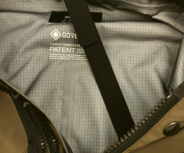アクロニウム ACR-FW-2021 J1B-GT 国内正規品 3L Gore-Tex Pro Interops Jacket  カーキ系 M【美品】【中古】