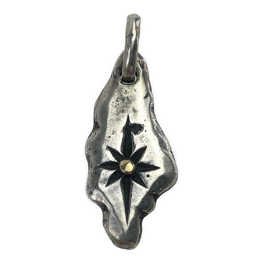 BIGHAND ビッグハンド 購入時ギャランティカード付属 不定形 SUN サン メタル付き タタキ ペンダントトップ シルバー系【中古】