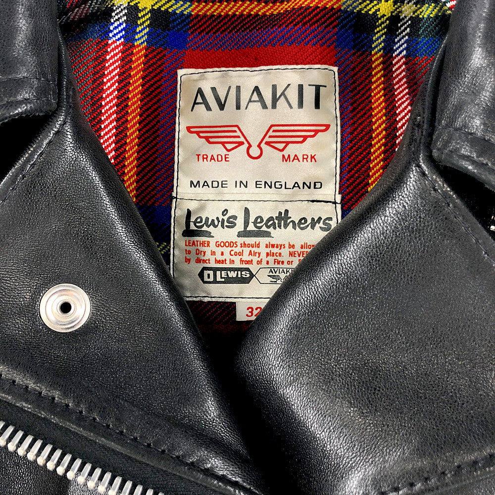 Lewis Leathers ルイスレザー Lightning Sheep ライトニング シープスキン レザー ダブル ライダース ジャケット チェック インナー  ブラック系 32【中古】