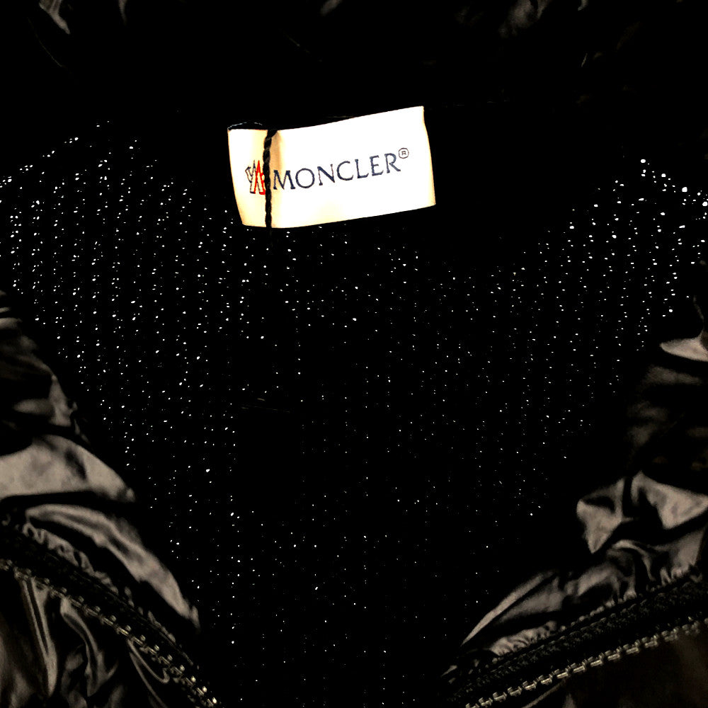 MONCLER モンクレール F10919B50110 V9099 未使用品 国内正規品 CARDIGAN TRICOT ニット切替 ダウンジャケット ブラック系 L【極上美品】【中古】