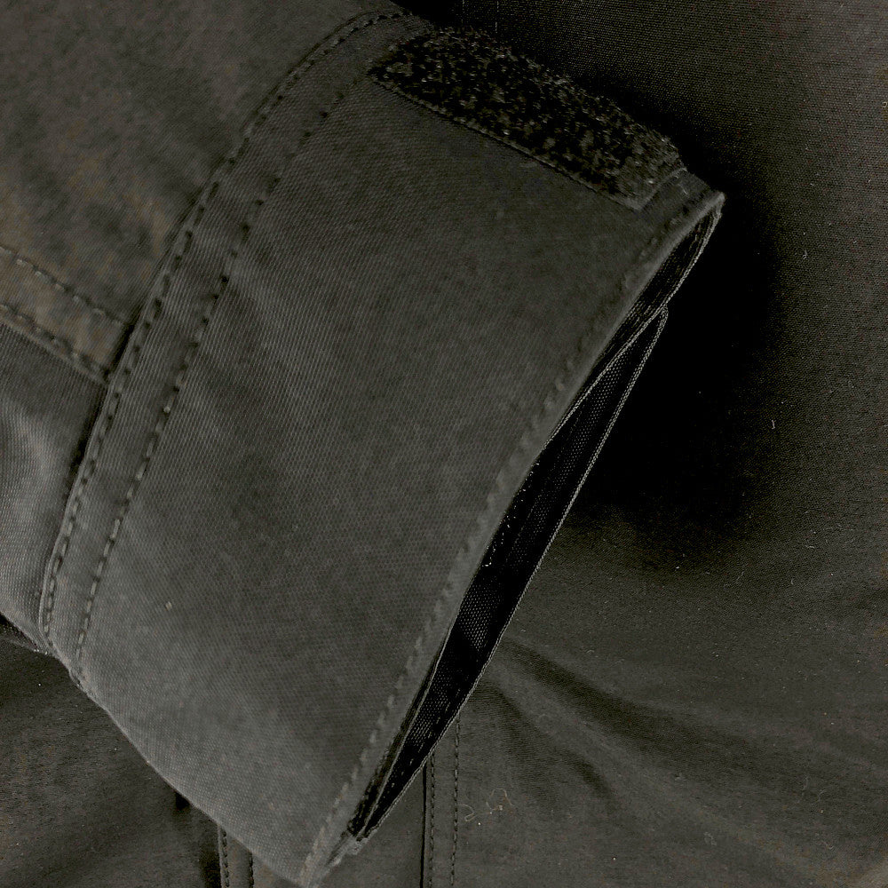 THE NORTH FACE ノースフェイス ND91930 MOUNTAIN DOWN JACKET GORE-TEX ゴアテックス マウンテン ダウン ジャケット ブラック系 XL【中古】