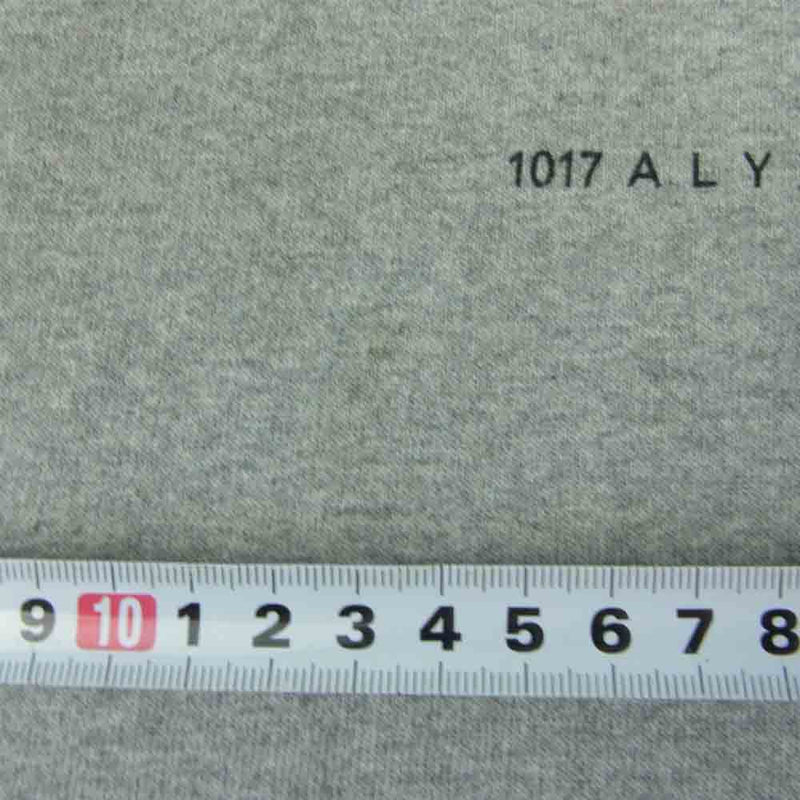 アリクス 1017-ALYX-9SM フロント ロゴ フーディ パーカー グレー系 L【中古】