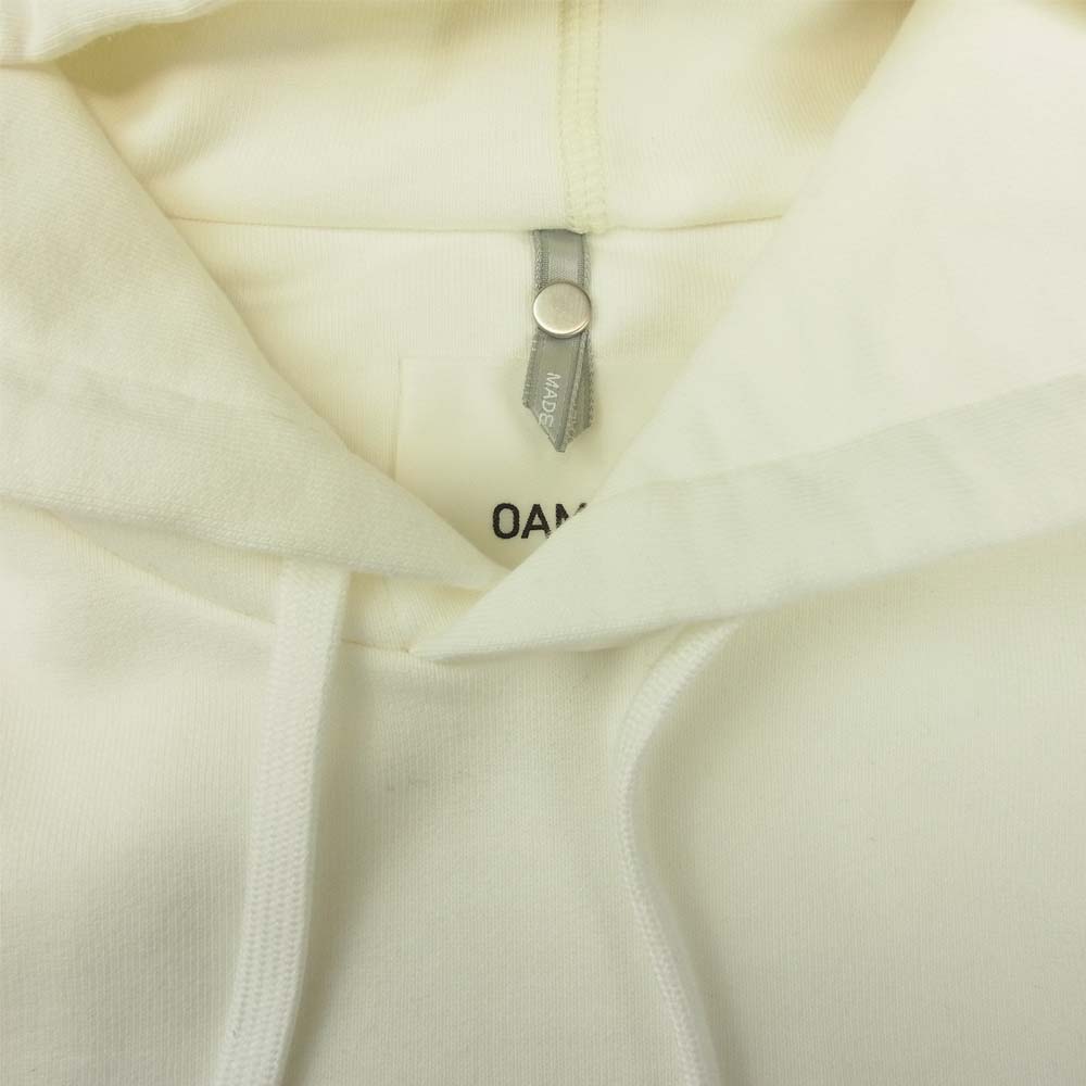 オーエーエムシー OAMS704586 Outline Hoodie バックパッチ アウトライン ロゴ フーディ パーカー ホワイト ホワイト系 S【美品】【中古】