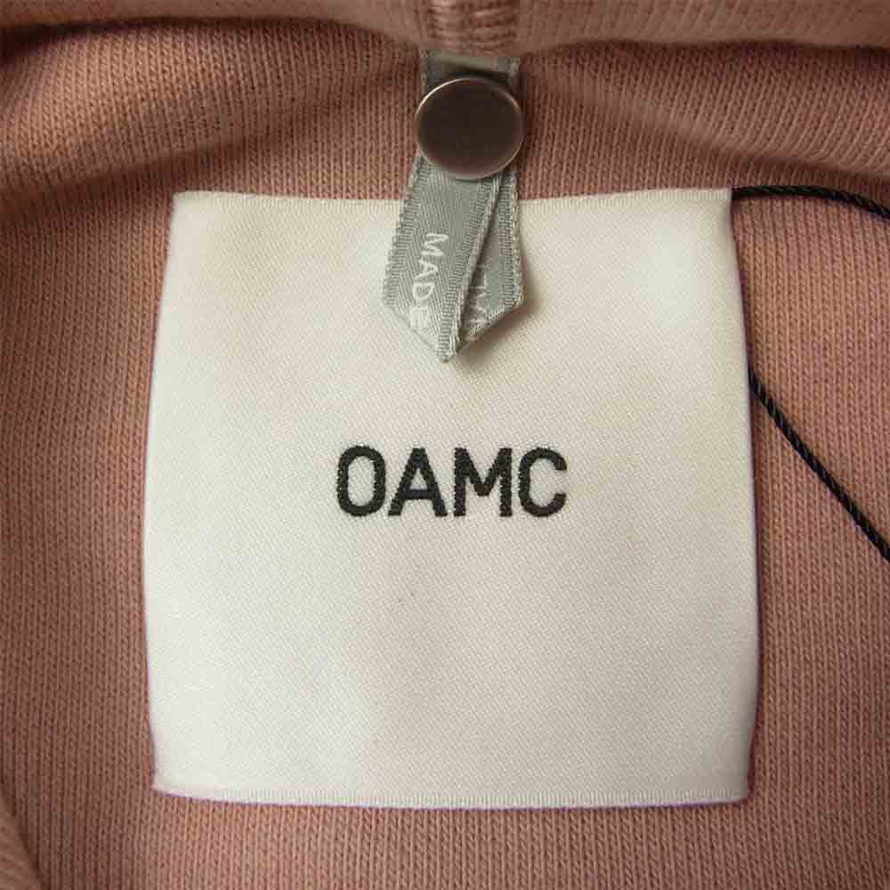 オーエーエムシー OAMS704586 国内正規品 Outline Hoodie バックパッチ アウトライン ロゴ フーディ パーカー ピンク ピンク系 S【新古品】【未使用】【中古】