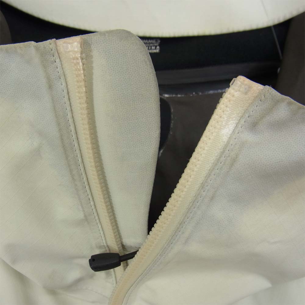 ARC'TERYX アークテリクス × BEAMS ビームス ベータ SL ジャケット オフホワイト系 M【中古】