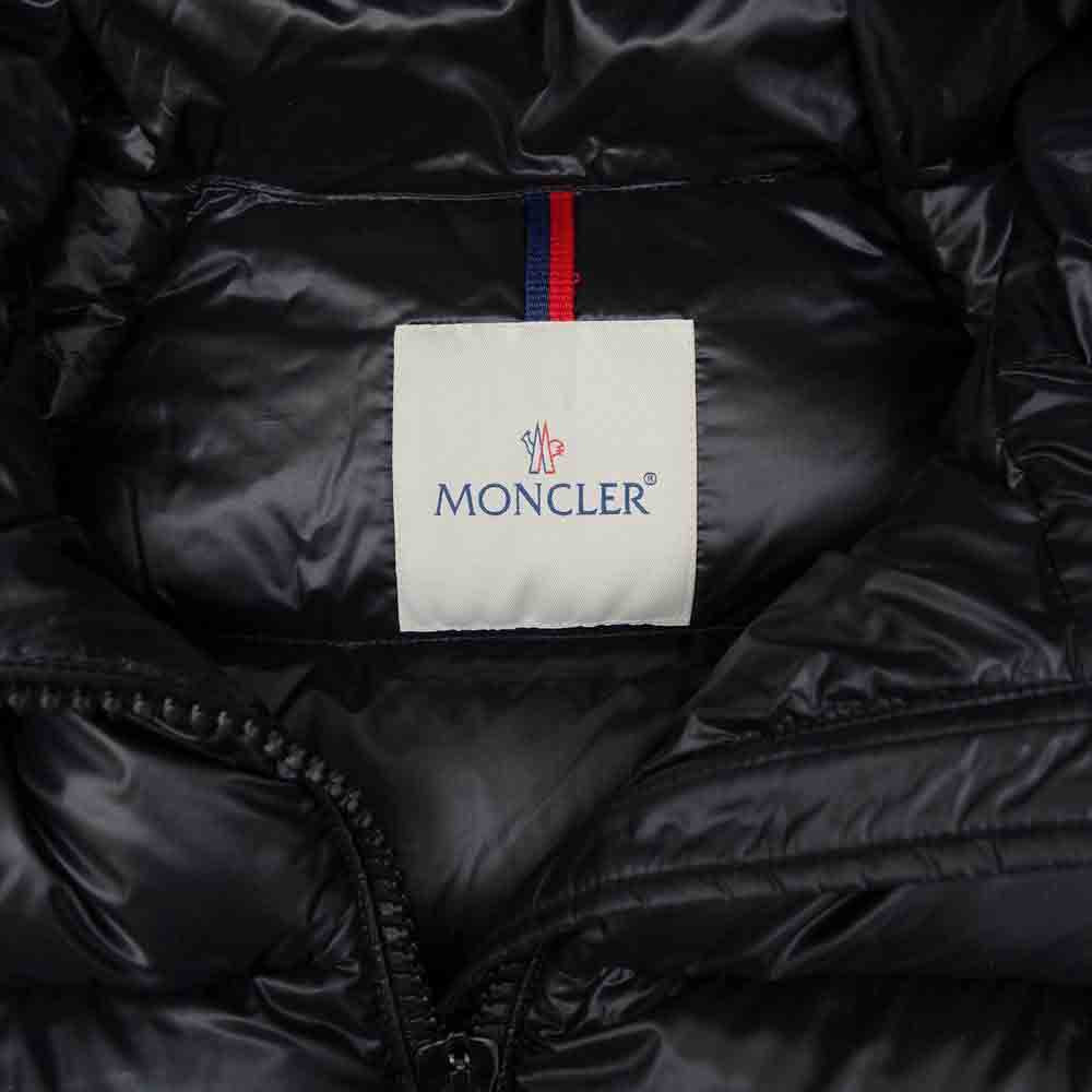 MONCLER モンクレール CHANTILLY フード付き ショート ダウンジャケット ブラック系【中古】