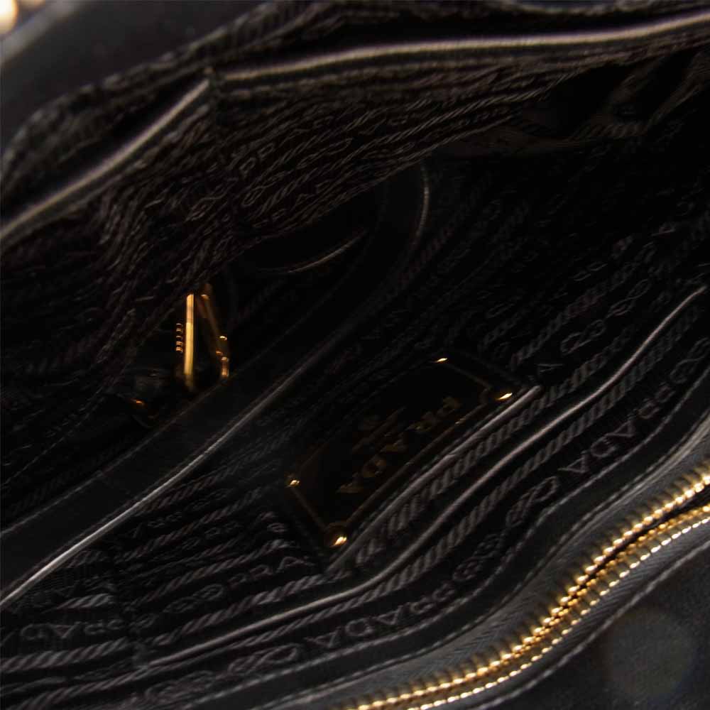 PRADA プラダ BN1336 ギャザー 2WAY バッグ ナッパーロゴ ゴールド金具 ブラック系【中古】