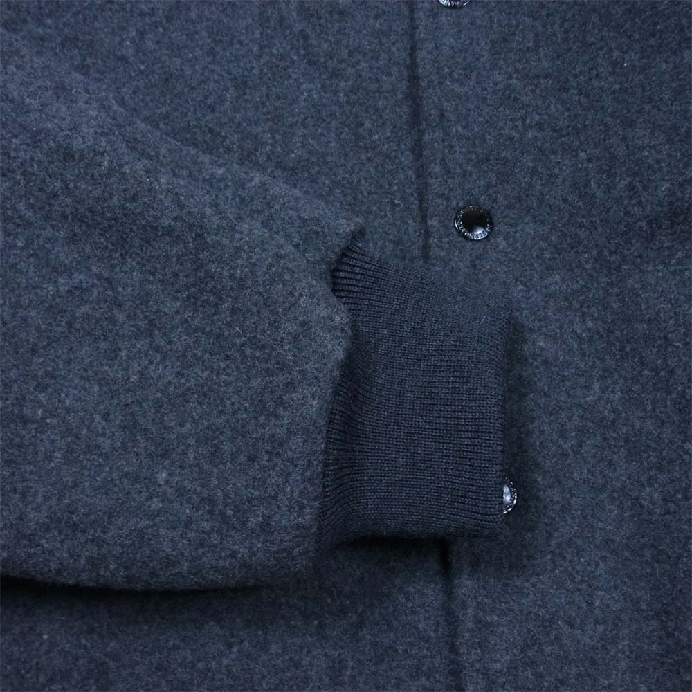 DESCENDANT ディセンダント 17AW 172TQDS-JKM02 SQUAD WOOL JACKET バック刺繍 ウール スタジアム ジャケット スタジャン グレー系 M【新古品】【未使用】【中古】