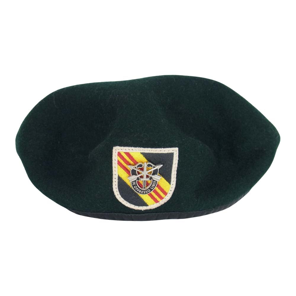 The REAL McCOY'S ザリアルマッコイズ beret mans wool l.r.r.p ウール フェルト ベレー帽 刺繍ベース 金属記章 グリーン ベレー グリーン系 7 3/4【中古】