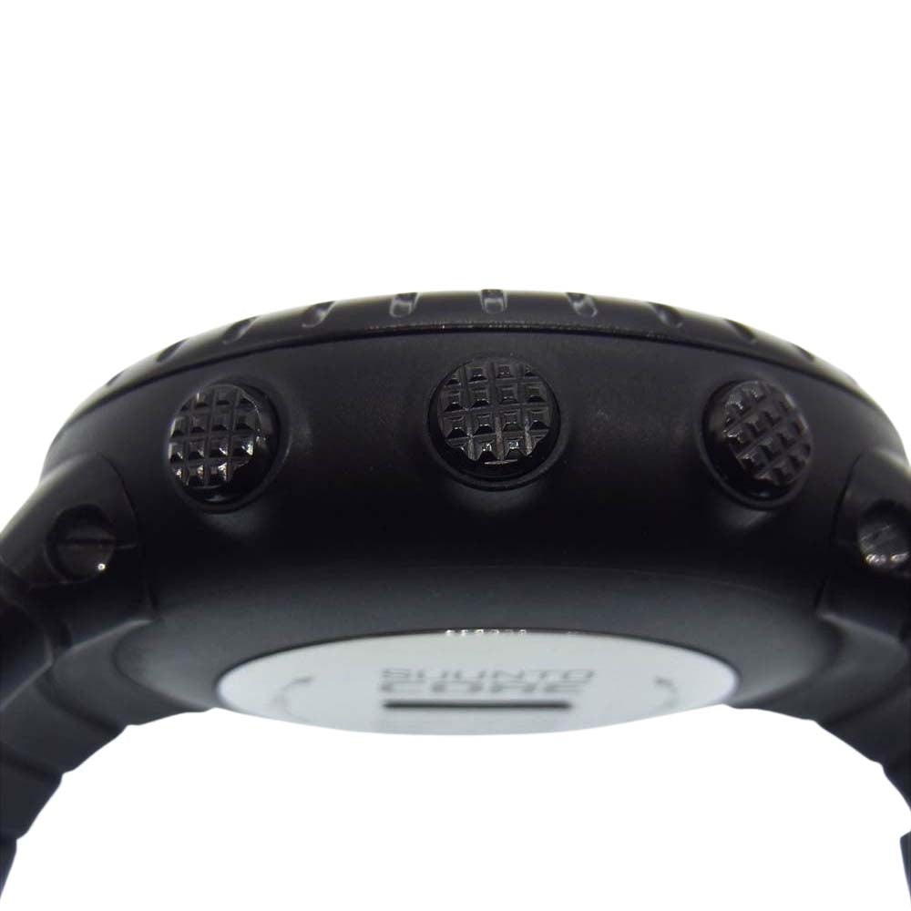 SUUNTO スント SS014279010 Suunto Core All Black デジタル 腕時計 ブラック系【中古】